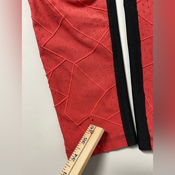 Under Armour Compression Heat Gear Leggings Capri, XS   Preowned - Picture 8 of 10